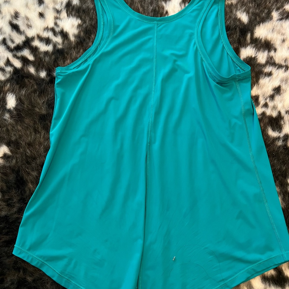 Lululemon tie front shirt